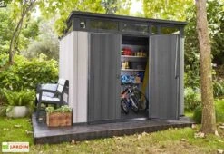 Keter Abri De Jardin PVC Brossium 97 Avec Toit En Monopente -Solid || Axi || EXIT TOYS Soldes Boutique abri jardin rangement resine brossium monopente 97 6m2 anti uv ventilation double porte 1