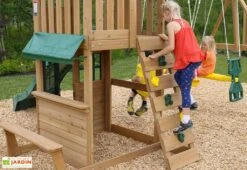 KidKraft Aire De Jeux En Bois Windale Avec Toboggan, Balançoires Et Cabane -Solid || Axi || EXIT TOYS Soldes Boutique aire de jeux bois cedre toboggan balancoire cabane escalade 6