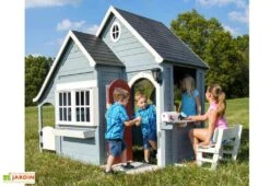 Cabane En Bois Maison D’Enfants De Jardin Equipée Spring Cottage -Solid || Axi || EXIT TOYS Soldes Boutique cabane bois maison enfant jardin cedre tropical spring cottage equipee 1