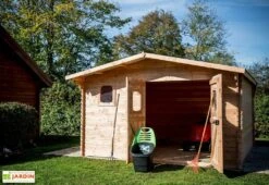 Abri De Jardin En Bois Douglas 28 Mm – 15,28 M² : 4,01 X 3,81 M -Solid || Axi || EXIT TOYS Soldes Boutique cabane jardin bois douglas 28mm 15m2 dommar habrita