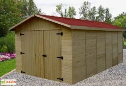 Garage En Bois D’Épicéa Brut 15 M²
