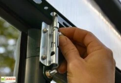 Serre De Jardin Polycarbonate Et PVC 2,5 X 2,5 M – Grand Gardener 8x8 -Solid || Axi || EXIT TOYS Soldes Boutique serre jardin pvc vert polycarbonate transparent grand gardener 1 3